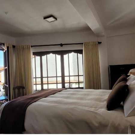 El Jardin De Su Merced B&B Sucre Bagian luar foto