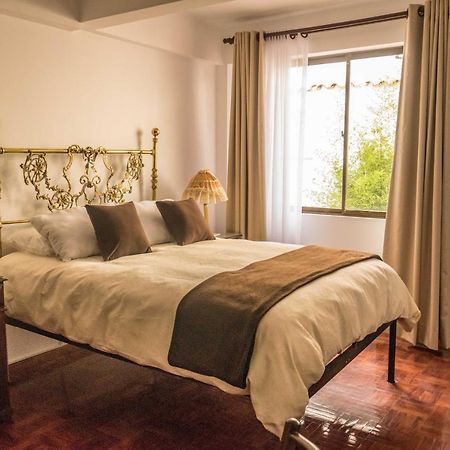 El Jardin De Su Merced B&B Sucre Bagian luar foto