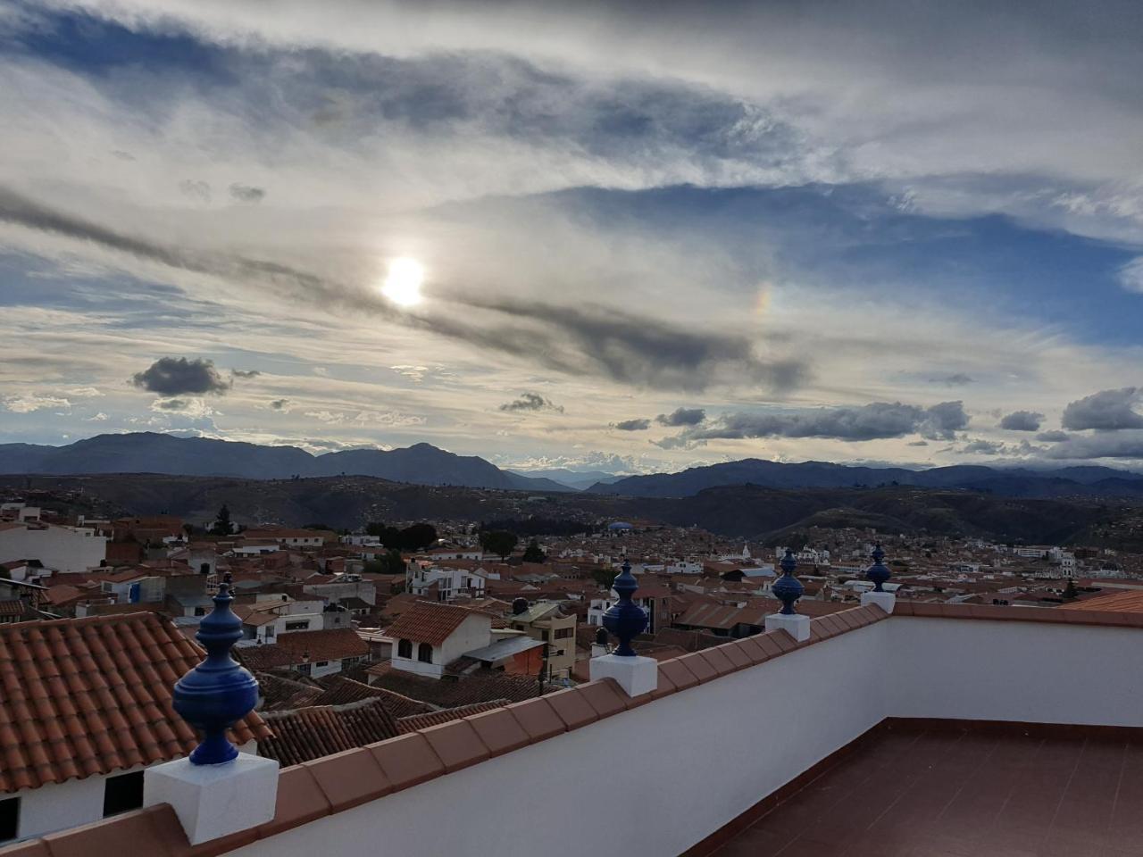 El Jardin De Su Merced B&B Sucre Bagian luar foto