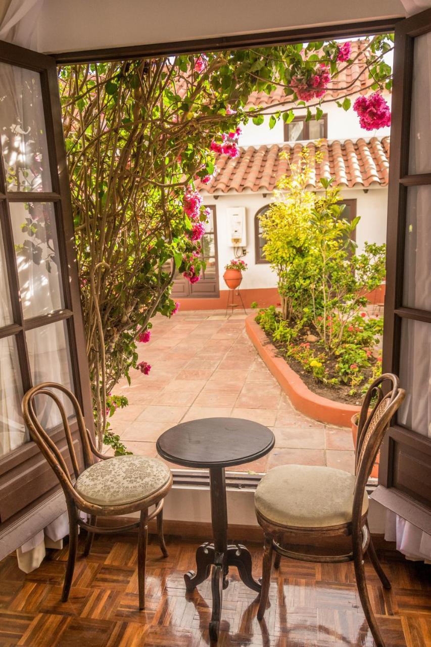 El Jardin De Su Merced B&B Sucre Bagian luar foto