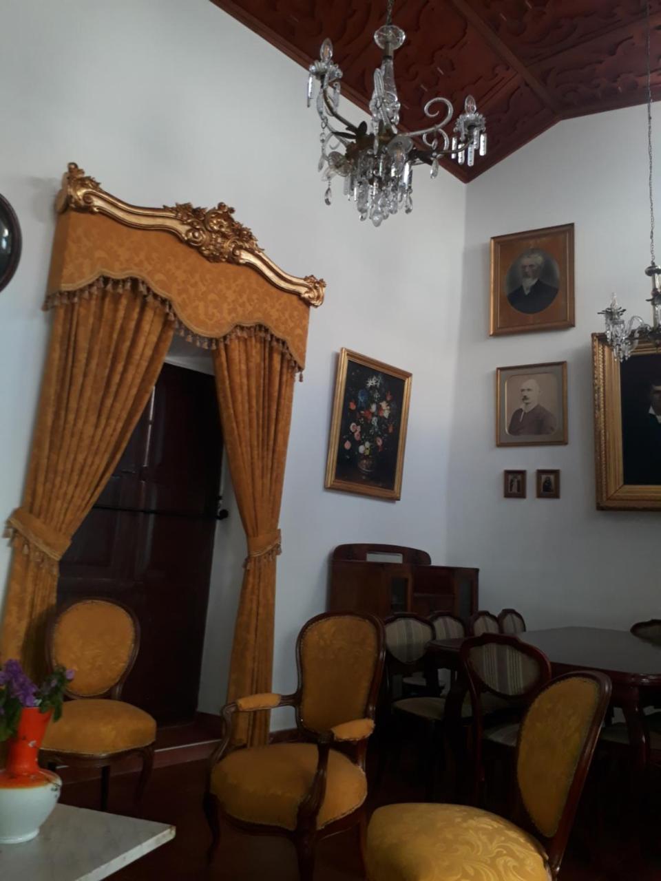 El Jardin De Su Merced B&B Sucre Bagian luar foto